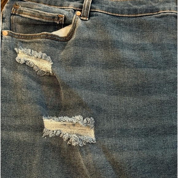 LANE BRYANT Signature Fit Boyfriend Plaid Backed Destruction Size 28 NEW - Picture 10 of 13